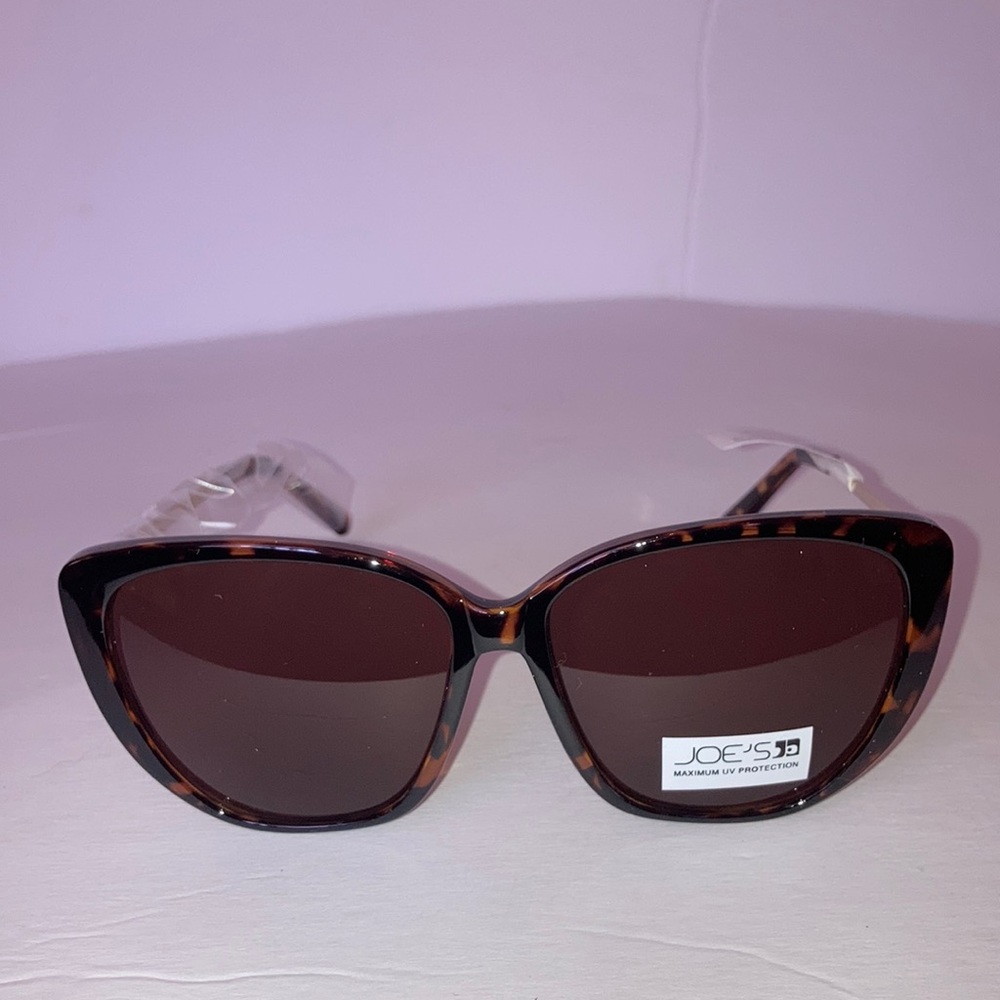 Joe’s Jeans Sunglasses